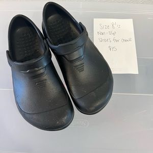 Shoes for Crews non slip shoes
